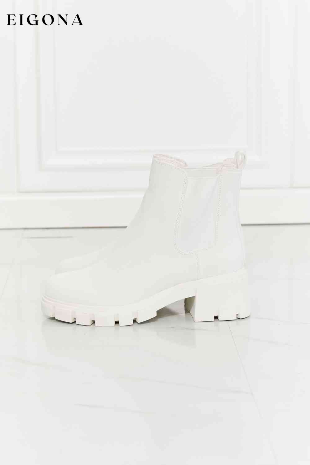 Work For It Matte Lug Sole Chelsea Boots in White Melody Ship from USA Shoes womens shoes