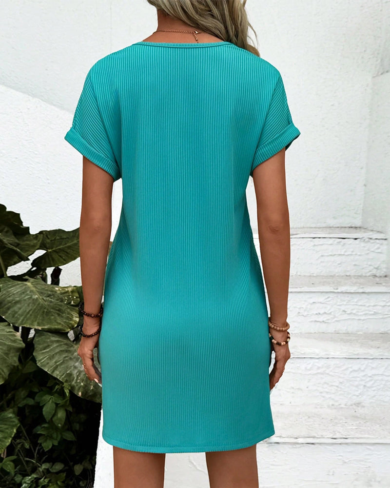 V-Neck Solid Color Three-Button Short-Sleeved Dress