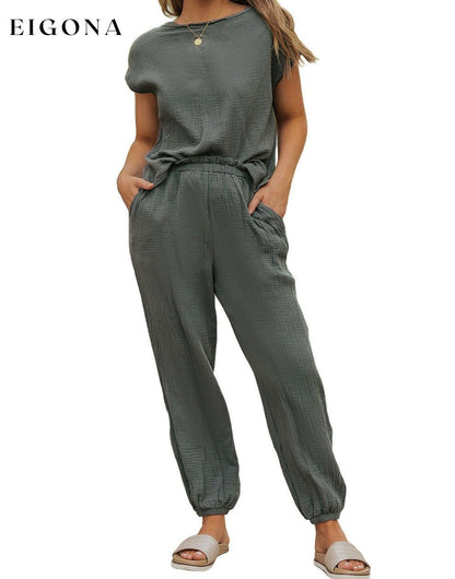 Gray Crinkled Texture Tee and Jogger Pants Set 2 pieces clothes clothing DL Exclusive Fabric Linen Fabric Textured jogger pants set lounge wear loungewear Occasion Daily Occasion Home Print Solid Color Season Summer set sets Style Casual