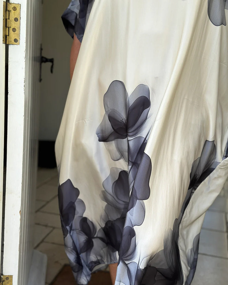 V-neck Loose Bat Sleeve Floral Dress