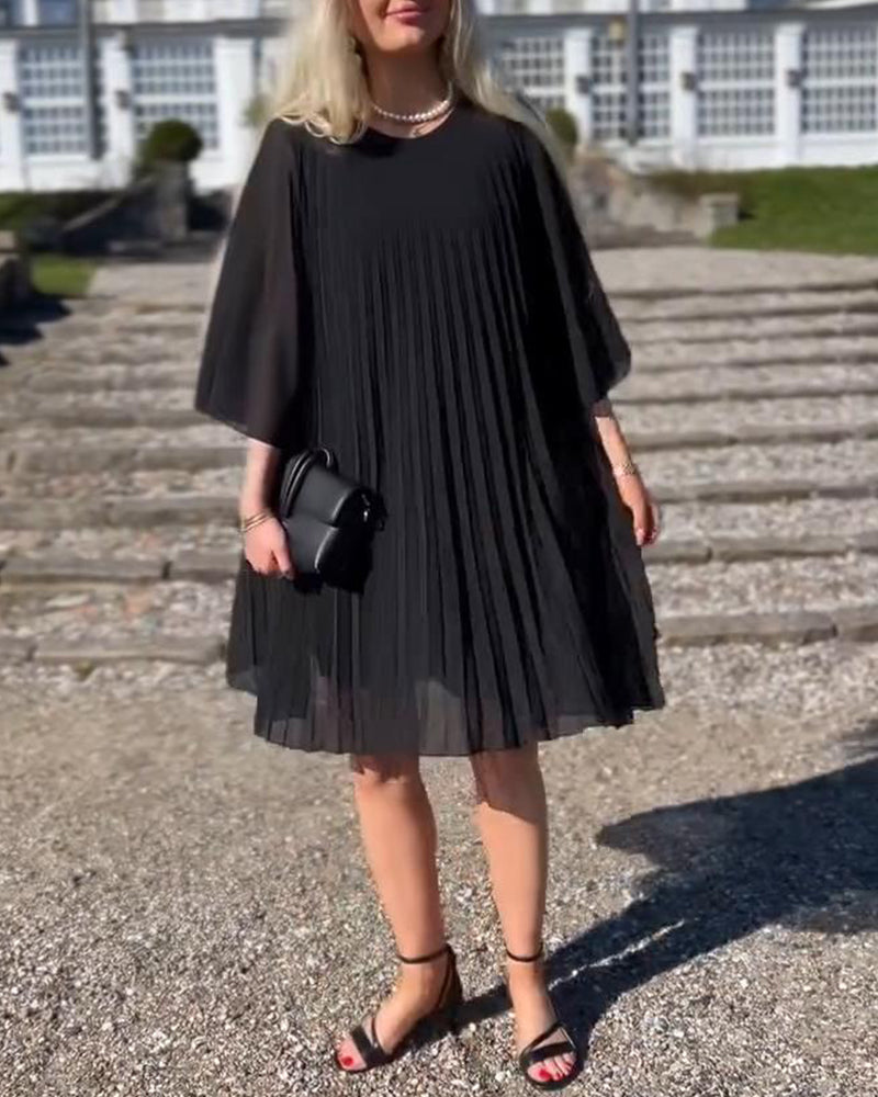 Three-Quarter Sleeve Pleated Solid Color Dress