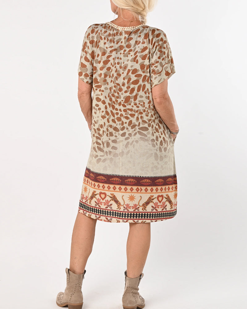 Printed V-neck Loose Fashionable Dress