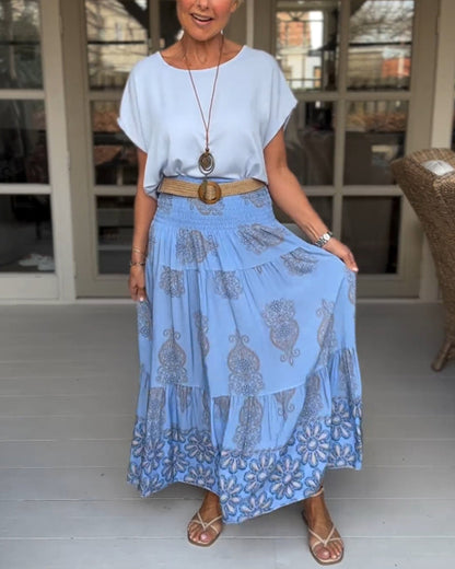 Saia plissada em patchwork colorido