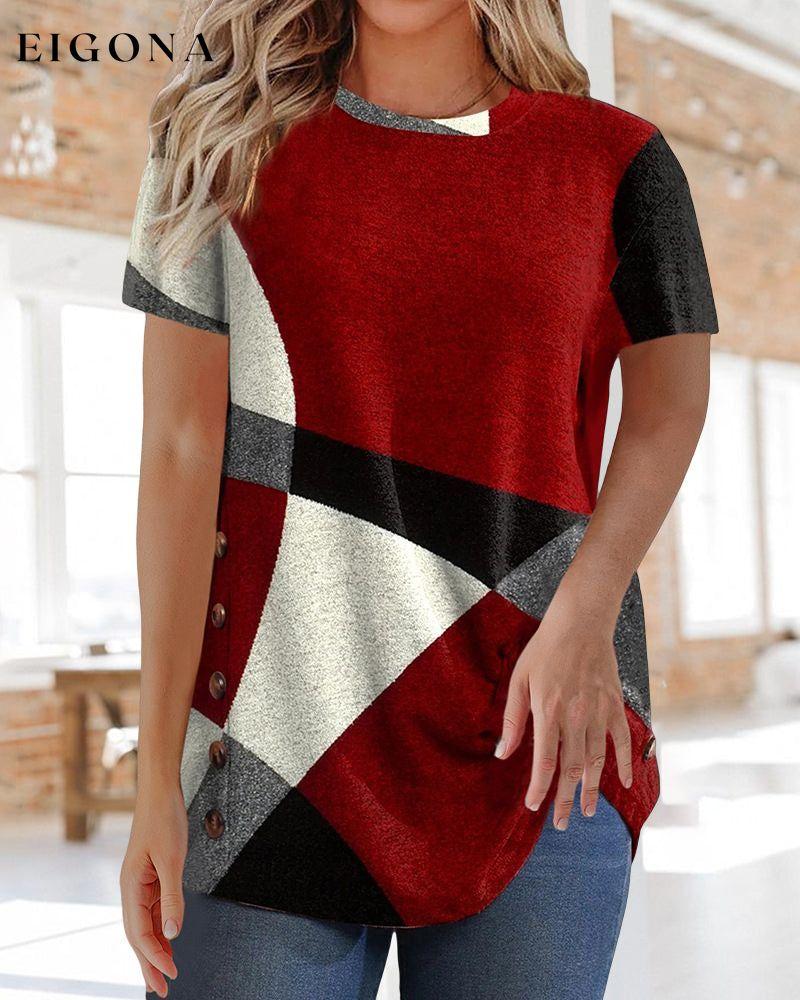 Contrast T-shirt with Geometric Print 23BF clothes Short Sleeve Tops T-shirts Tops/Blouses