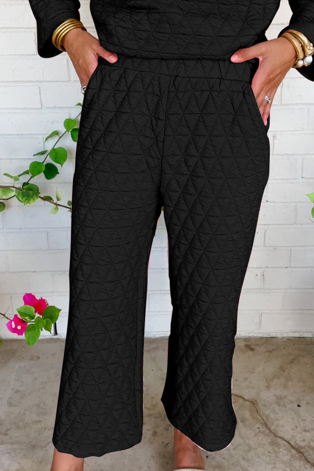 Black Solid Quilted Pullover and Pants Outfit All In Stock Best Sellers clothes Craft Quilted EDM Monthly Recomend Hot picks Occasion Home Print Solid Color Season Winter Silhouette Wide Leg Style Casual