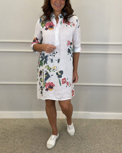 Abito camicia stampato con colletto alto