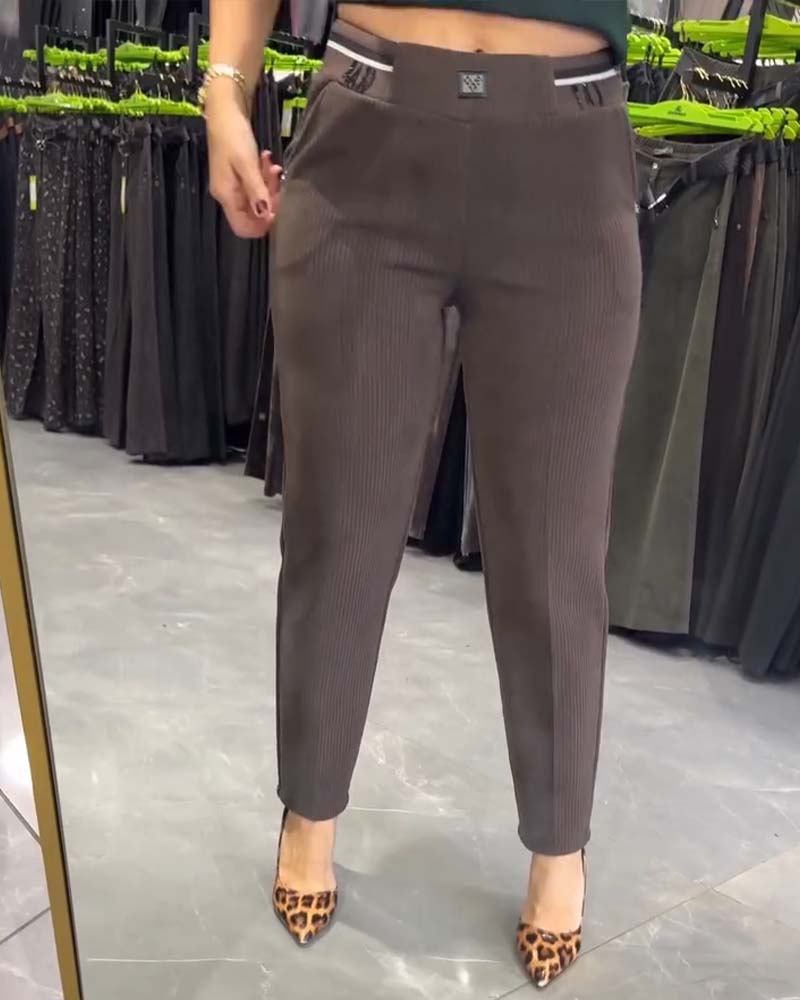 Casual Elastic-Waist Tapered Pants