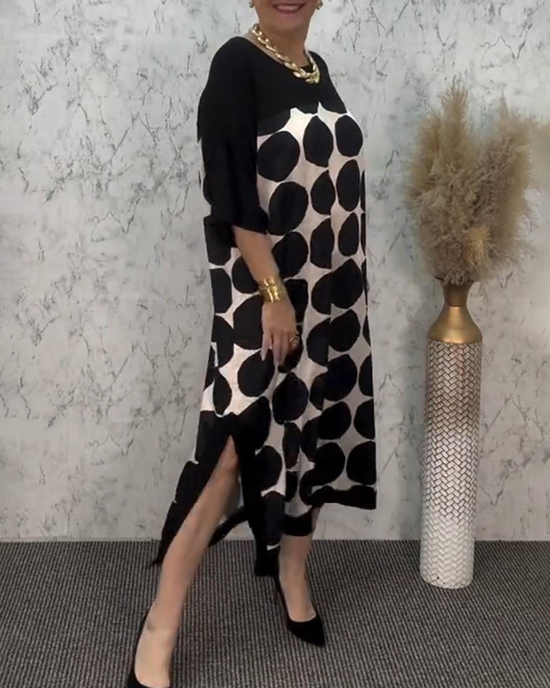 Abito dritto a pois larghi