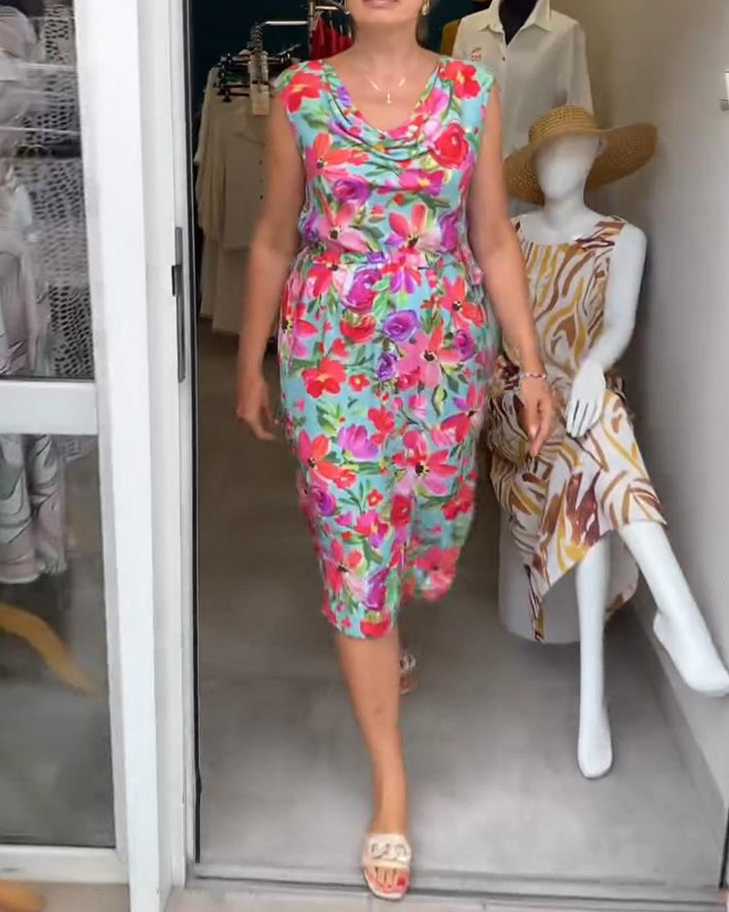 Abito alla moda floreale senza maniche