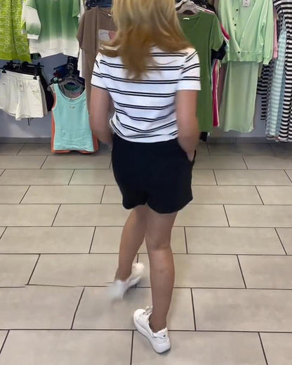 Lässiges kurzärmliges gestreiftes Shorts-Set