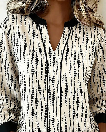 Color-Blocked V-Neck Long-Sleeved Printed Top