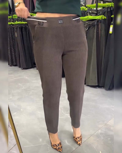 Casual Elastic-Waist Tapered Pants