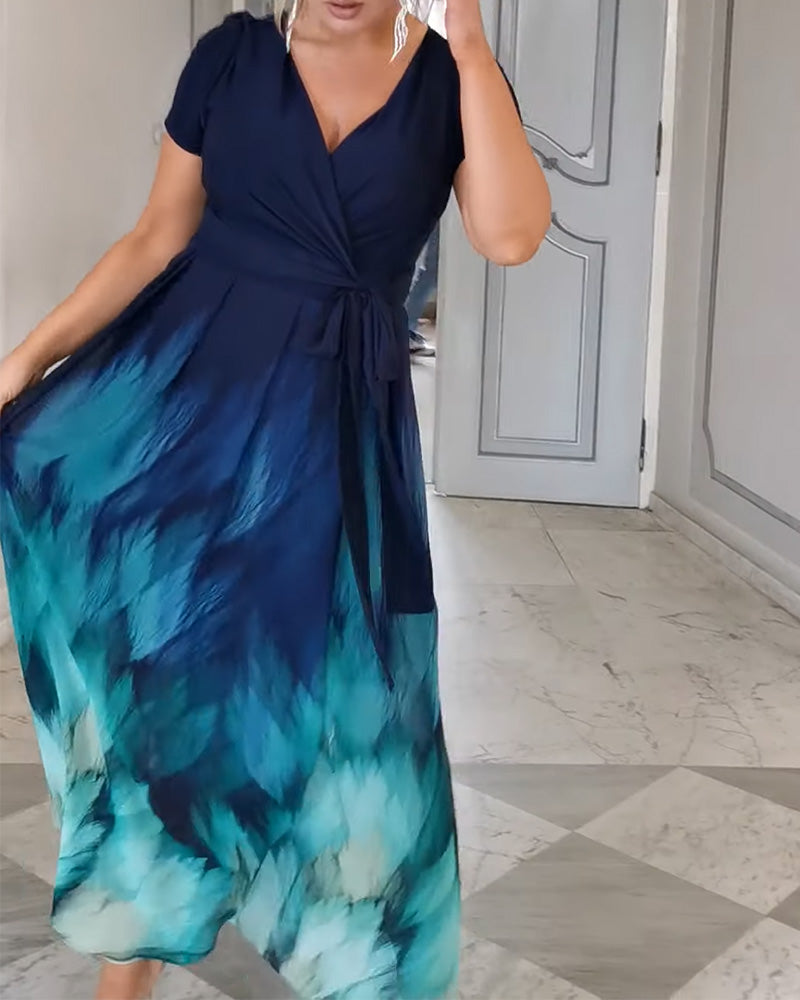 Abito stampato sfumato dal temperamento casual