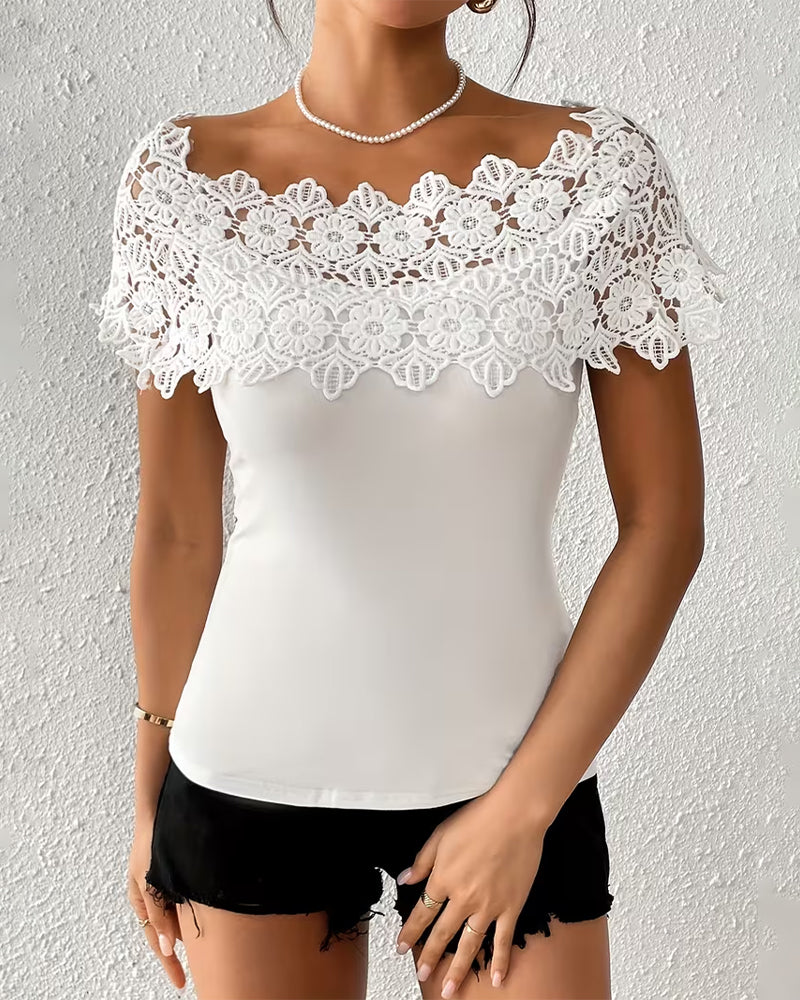 Lace Off-the-Shoulder Patchwork T-Shirt