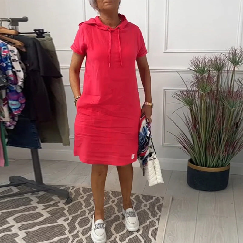 Solid color round neck pleated blouse