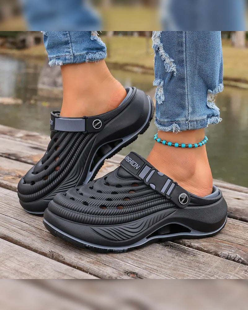 Outdoor Thick Sole Non-Slip Odor Resistant Durable Quick Drying Soft Beach Sandals