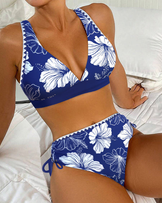 Zweiteiliger Bikini-Badeanzug mit BH und Print