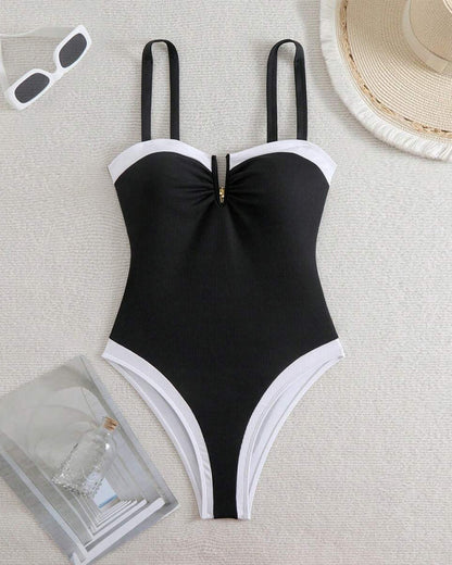 Contrast Color Triangle One-Piece Swimsuit