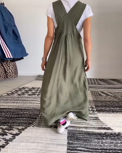 Abito casual con bretelle in tinta unita