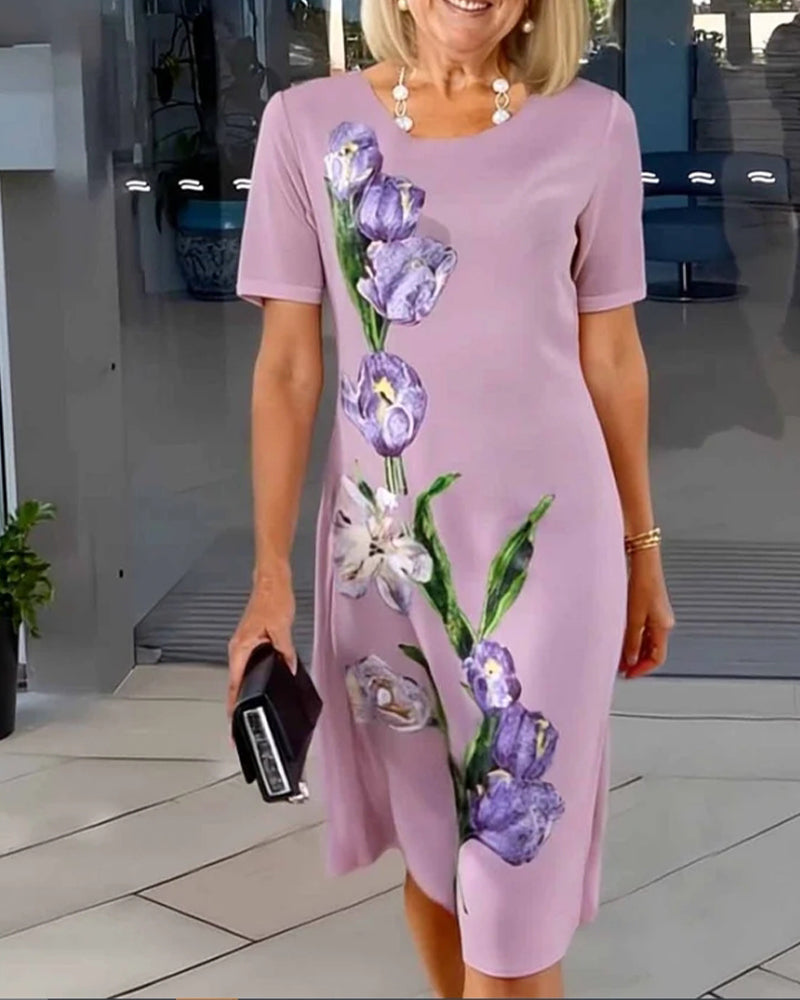 Lässiges Etuikleid mit Rundhalsausschnitt und Blumenmuster