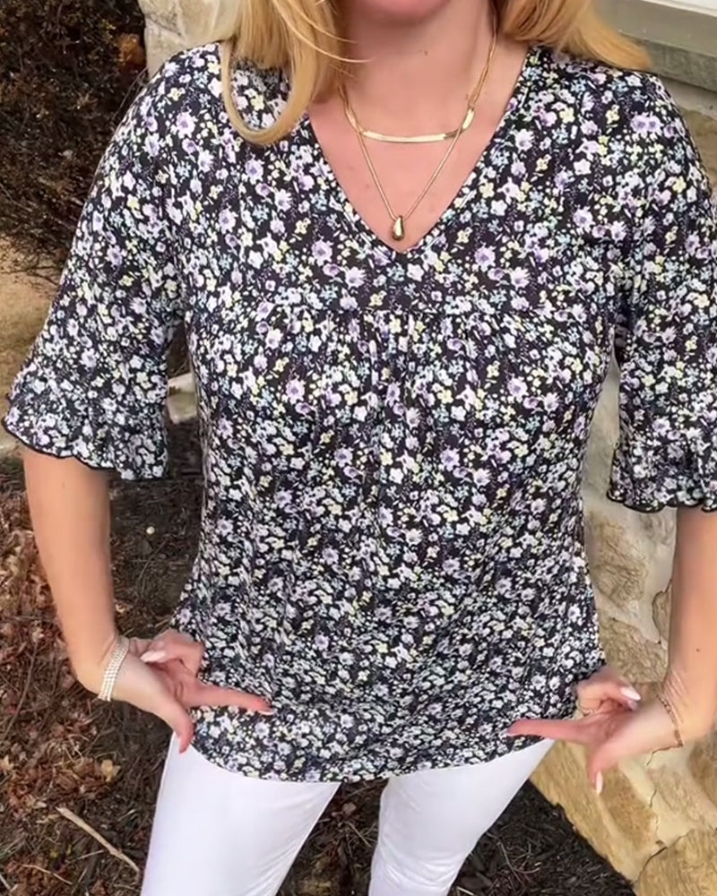 Half-Sleeved V-Neck Floral Blouse