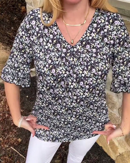 Half-Sleeved V-Neck Floral Blouse
