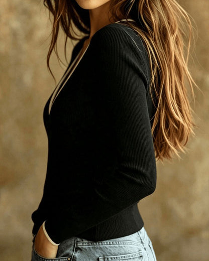 V-Neck Contrast Color Long-Sleeved Knit Top