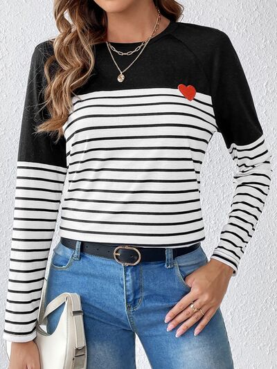 Heart Patch Striped Round Neck Long Sleeve T-Shirt Clothes long sleeve shirts long sleeve top long sleeve tops Ship From Overseas shirts top tops Tops/Blouses Z@Q