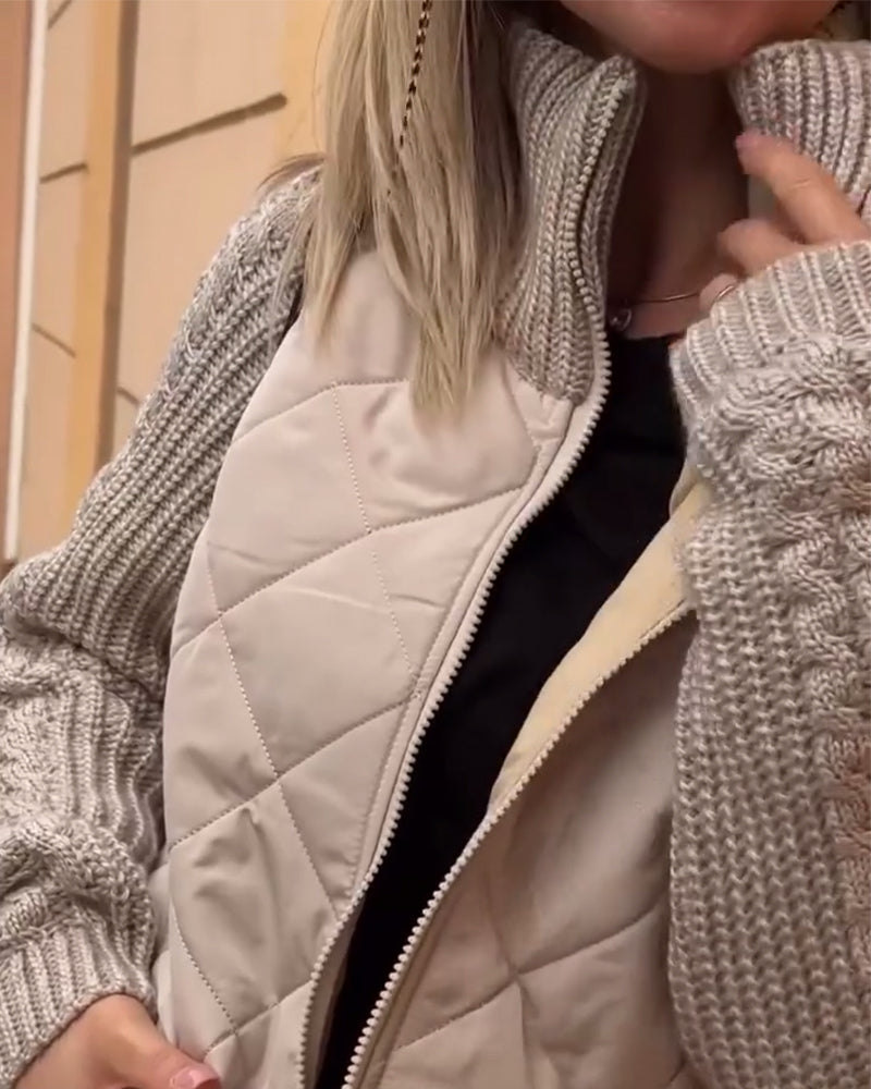 Einfarbiger Mantel mit hohem Kragen und Reißverschluss