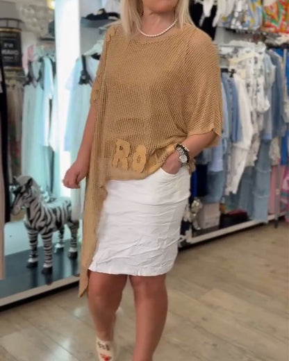 Pullover mit unregelmäßigen, einfarbigen Halbarm