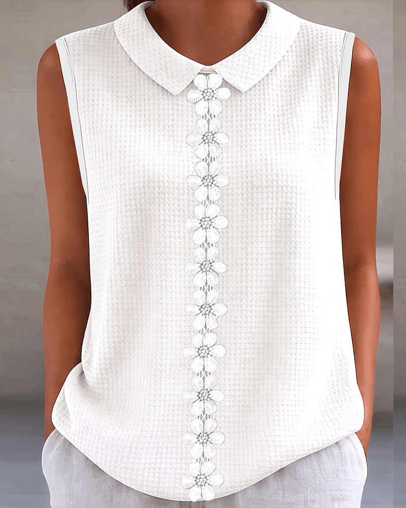 Waffle-knit shirt with 3D floral collar