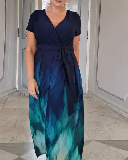 Abito stampato sfumato dal temperamento casual