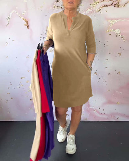 Vestido color liso con cuello en v