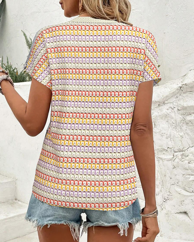 V-Neck Contrast Short-Sleeved Blouse