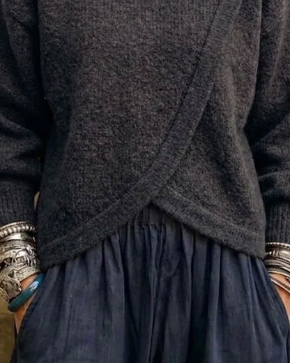 Turtleneck Cross Buttoned Pullover