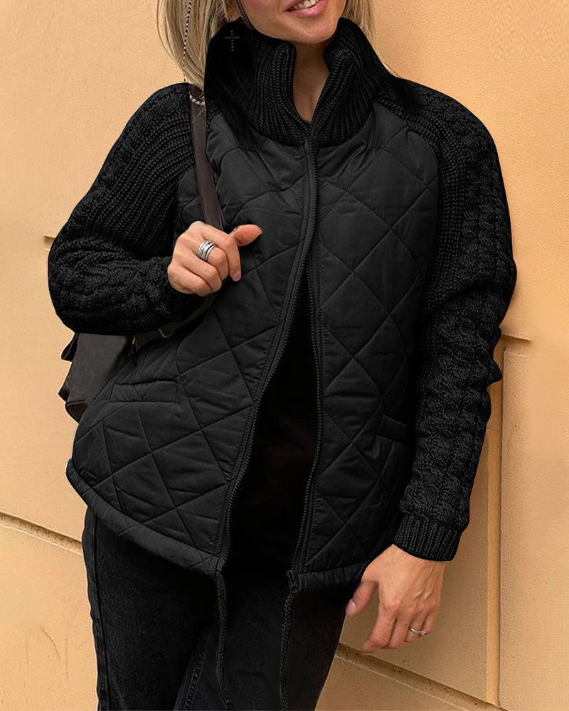 Einfarbiger Mantel mit hohem Kragen und Reißverschluss