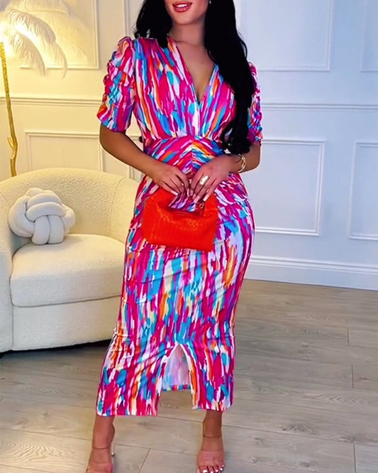 Abito con stampa dipinta e maniche a sbuffo