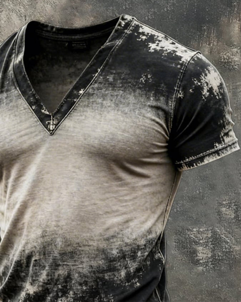 Retro Men's Top With A Used Look, Color Block Design, V-Neck And Short Sleeves