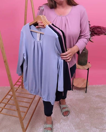 Crew Neck Pleated 3/4-Sleeve Top