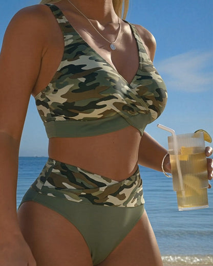 Crisscross Design Camo Print Bikini