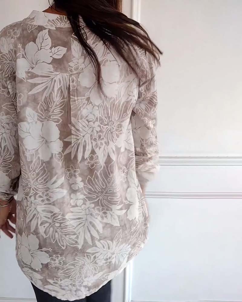 Top con stampa di foglie in patchwork di paillettes