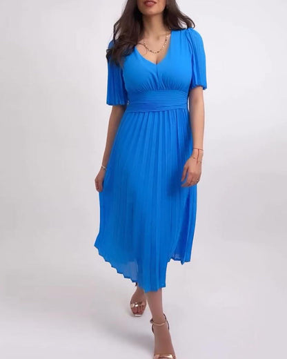 Elegant solid color V-neck pleated dress