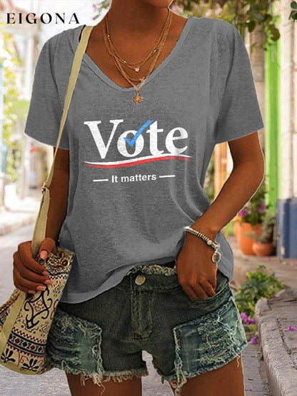 Vote It Matters Print V-Neck T-Shirt roe