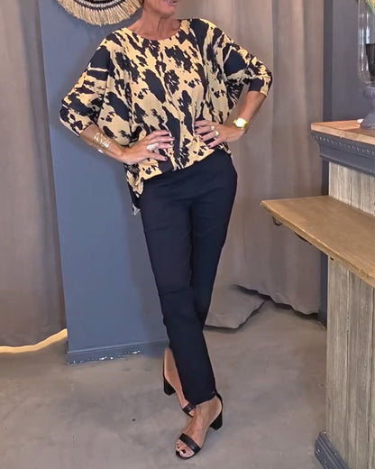 Crew Neck Printed Slit Blouse