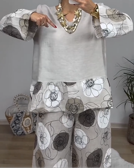 Completo con pantaloni a gamba larga e stampa Fashion Positioning