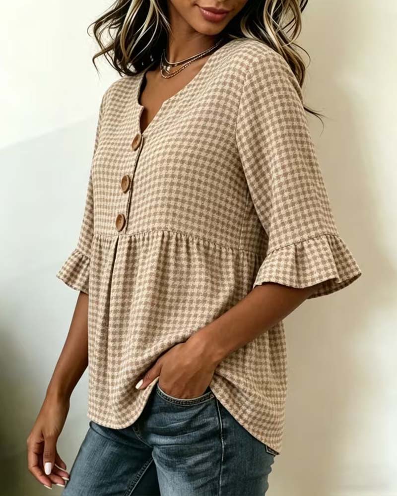 Houndstooth Three-Button Casual Blouse