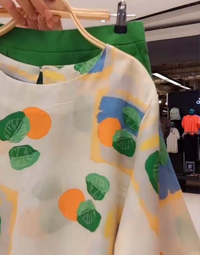 Completo stampato con pantaloncini casual a maniche tre quarti