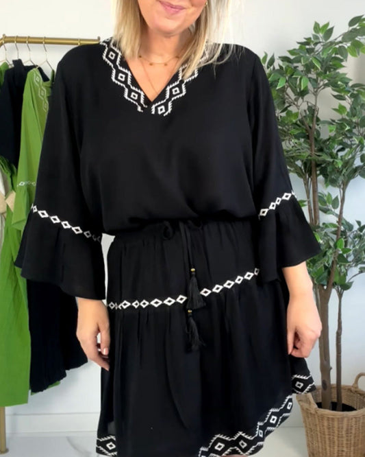 Completo gonna ricamata bohémien