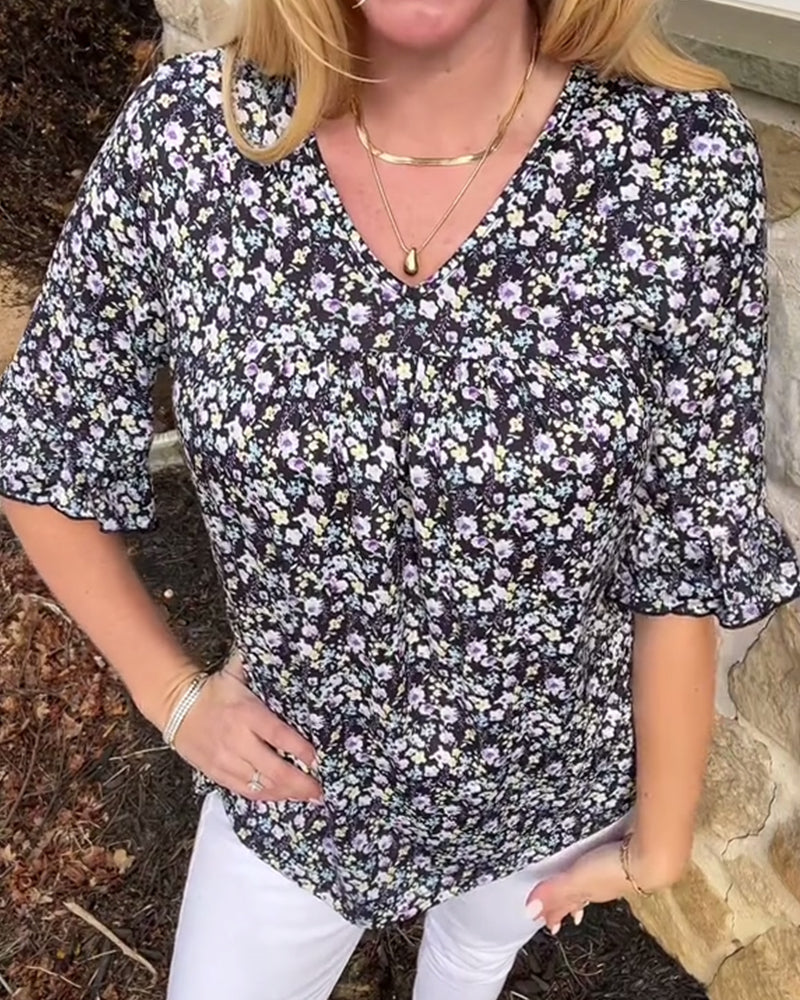 Half-Sleeved V-Neck Floral Blouse
