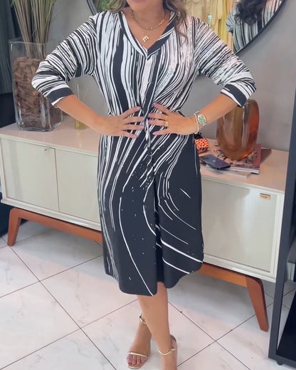 Wave Pattern V-Neck Dress